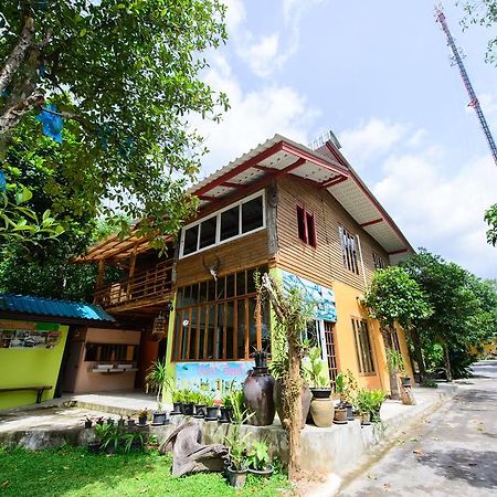 Kanta Hill Resort Nakhon Si Thammarat Exterior foto