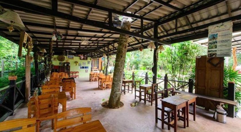 Kanta Hill Resort Nakhon Si Thammarat Exterior foto