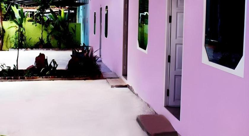 Kanta Hill Resort Nakhon Si Thammarat Exterior foto